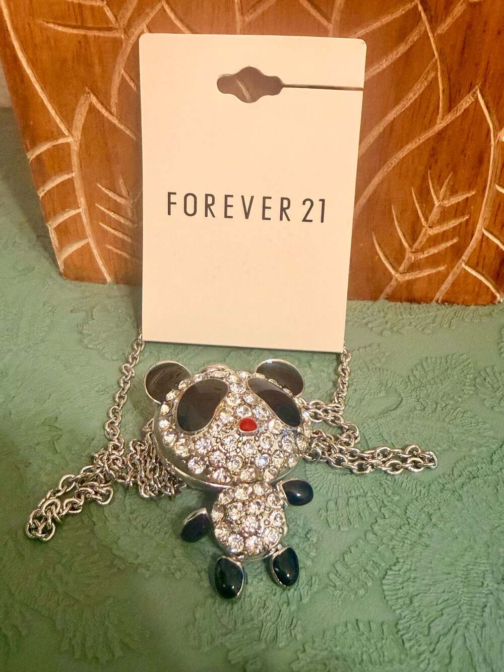 Forever 21 Rhinestone Crystal Articulated Panda Bear Pendant Necklace 30"